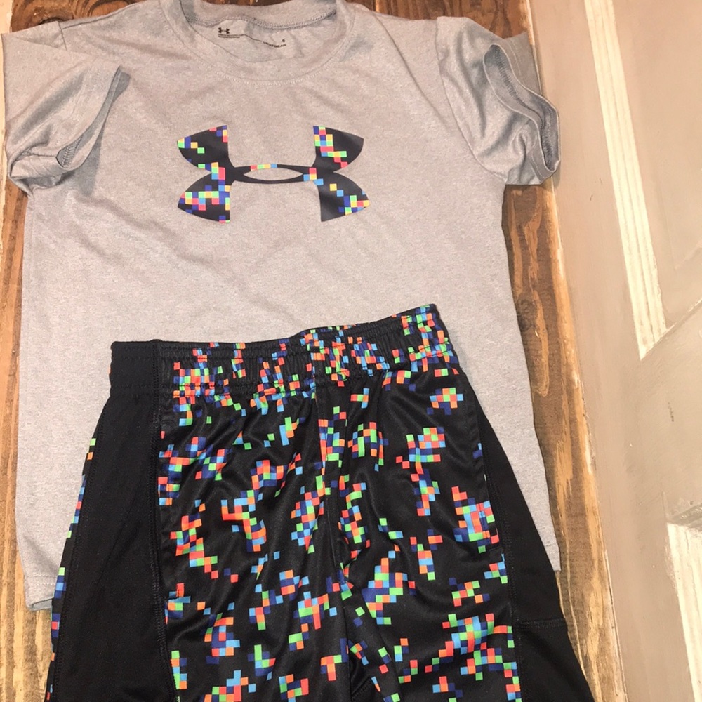 Boys Under Armour Outfit!! Size 6